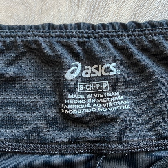 ASICS print graphic capri leggings in size small - Picture 2 of 5